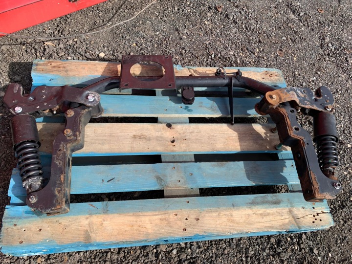 Suporte de suspensão da cabine traseiro MAN TGL Euro 6