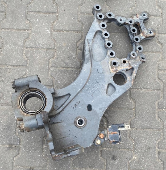 Reaction Rod Bracket Mercedes A9603223401