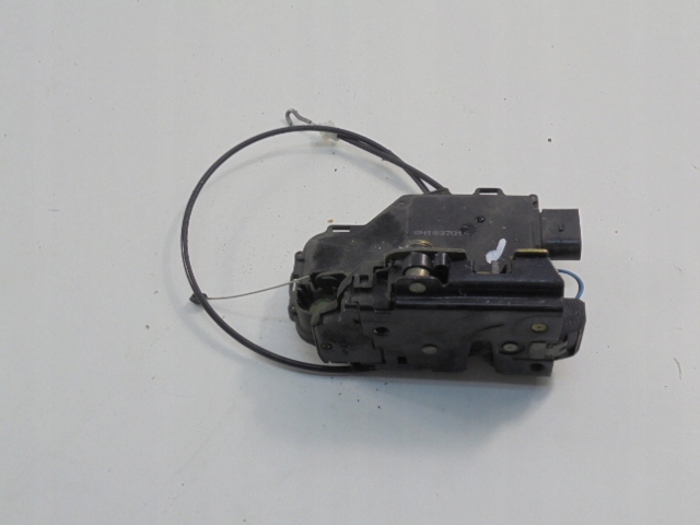AUDI TT I 8N DÖRRÅS FRAM HÖGER WIRE 9PIN 8N1837016 image 4