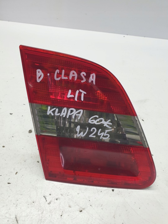 Mercedes-Benz OE A1698200577 rear combination lamp