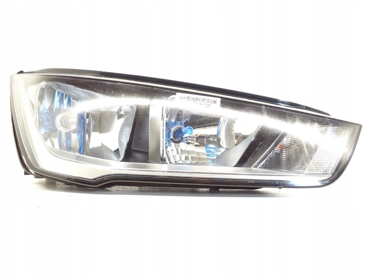 Front Right Headlight Audi A1 8X Lift 8XA941004A UK