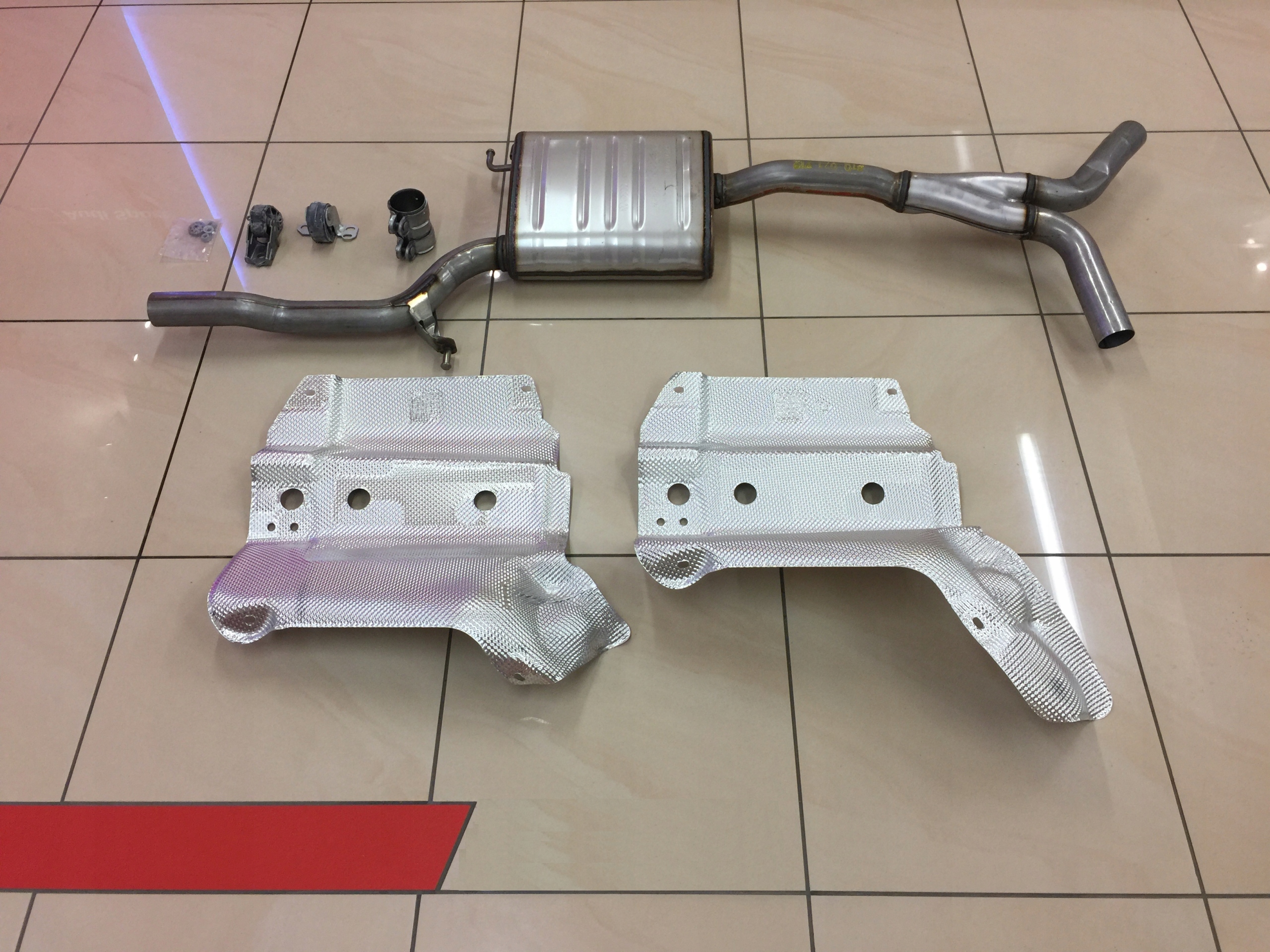 Actief middelste uitlaatsysteem Audi A5 8T montage codering één uitlaat image 4