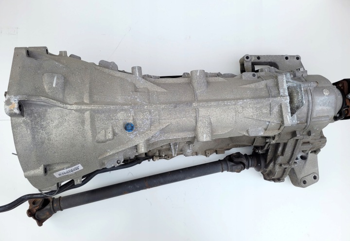 BMW F25 F26 F30 F32 F34 F36 Vaihteisto 8HP-45X 7636216