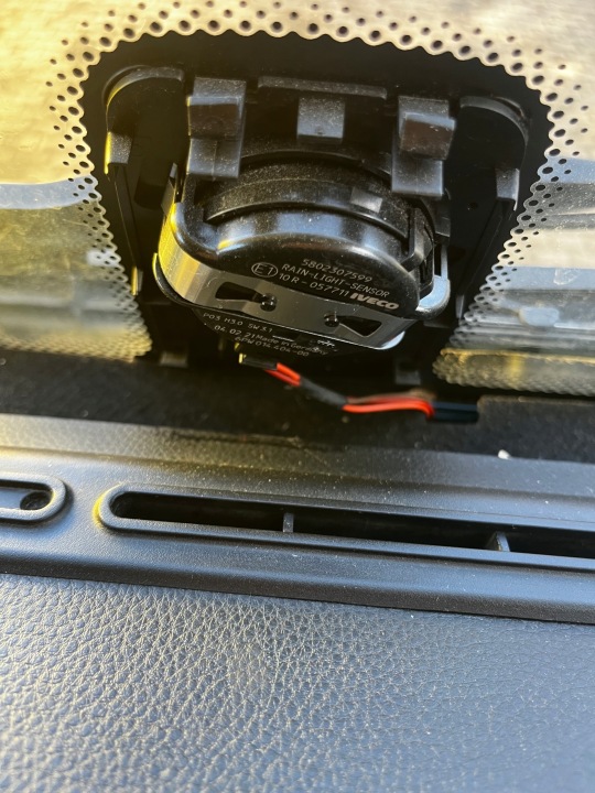 Regensensor Iveco 5802307599