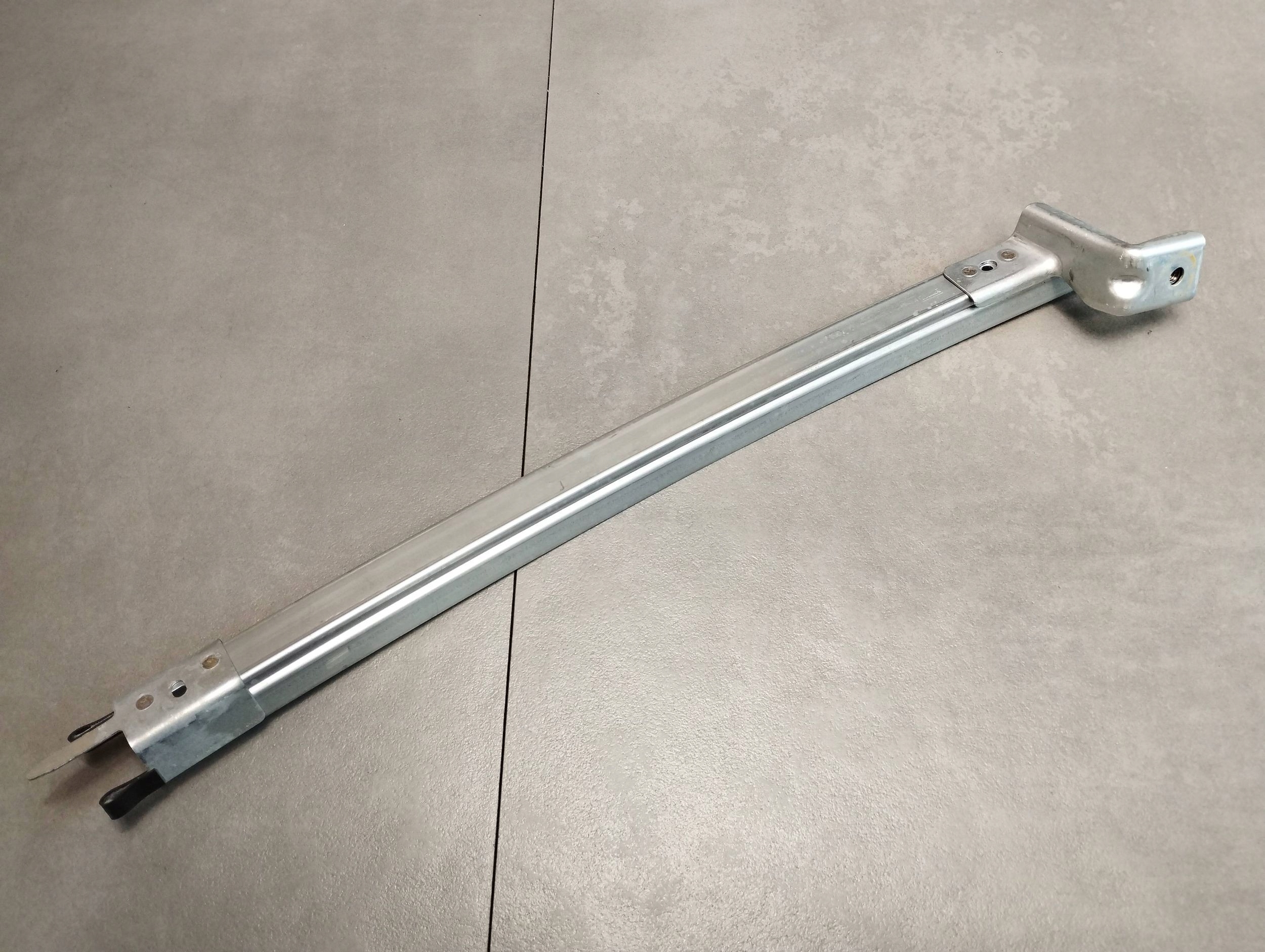 Volkswagen Amarok II 2023 Window Guide Right Front N1WBE222B46AB