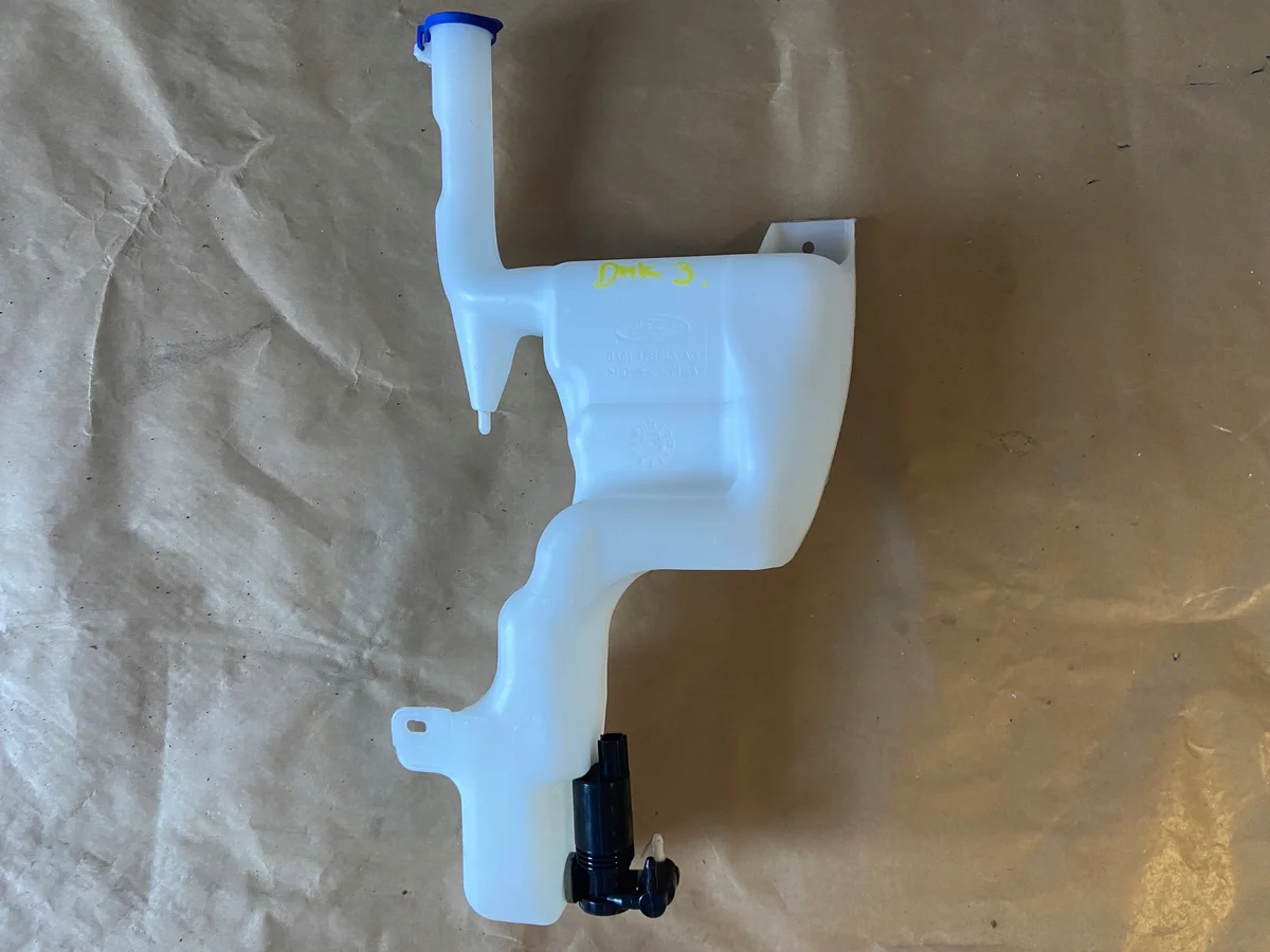 Ford Fiesta MK7 Washer Bottle + Pump Used