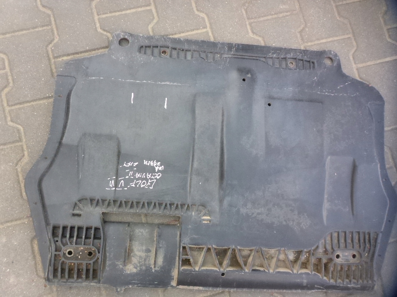 VW GOLF V VI SKODA OCTAVIA II LIFT UNTERER MOTORSCHUTZ PLATTE 5K0825901B image 7