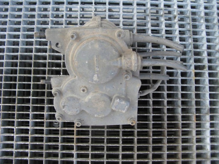 Actros MP1 MP2 MP3 EBS-venttiili modulaattori perävaunu Eurooppa MB0004319413 MB4802040020