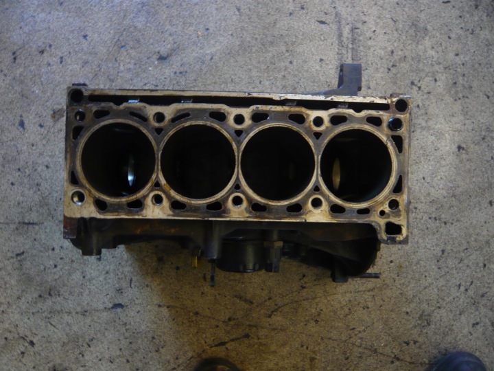 Engine Block F4R713 Renault Laguna Scenic Megane II