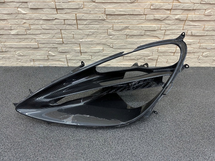 MCLAREN 720S etuvalon kotelo vasen 14AA507CP