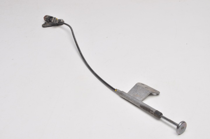 PORSCHE CAYENNE 9Y0 HOOD RELEASE CABLE 4M0713045F