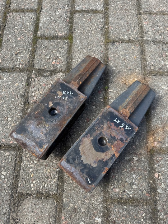 Front Axle Spring Spacer Mercedes Atego A9703221684