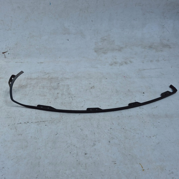 Mercedes-Benz OE A1768851722 moldura decorativa / protetora, para-choque