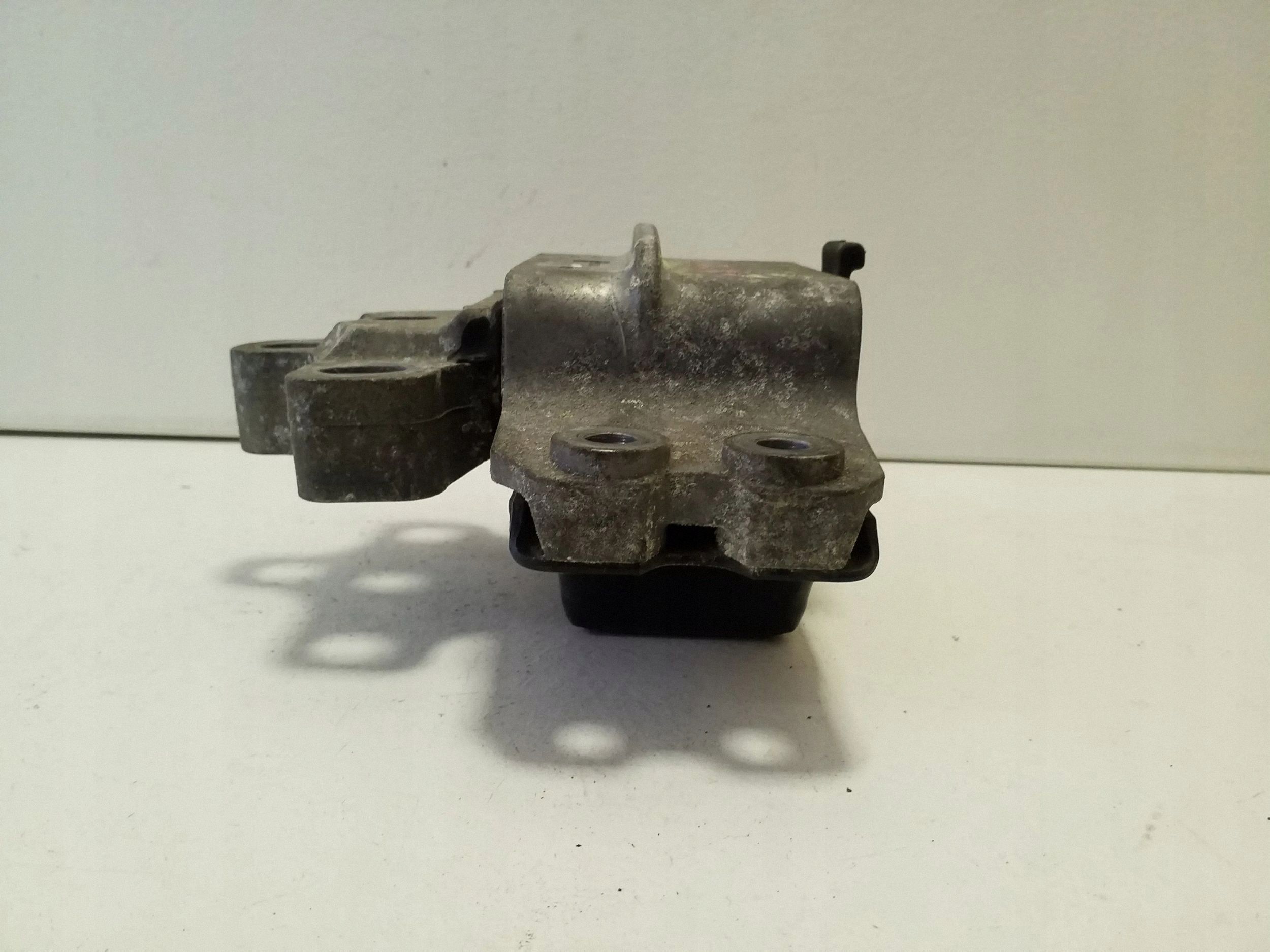 Suporte de Caixa 3C0199555AA VW Passat B6 image 5