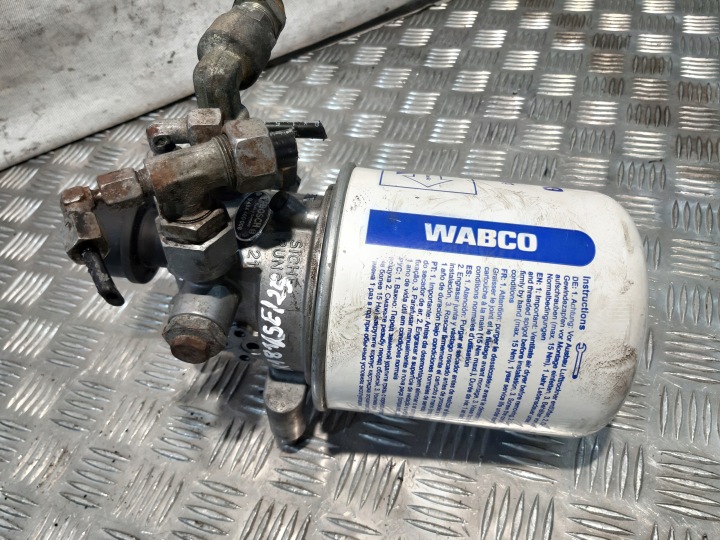 Kuivausventtiili 0 484 460 008 BOSCH