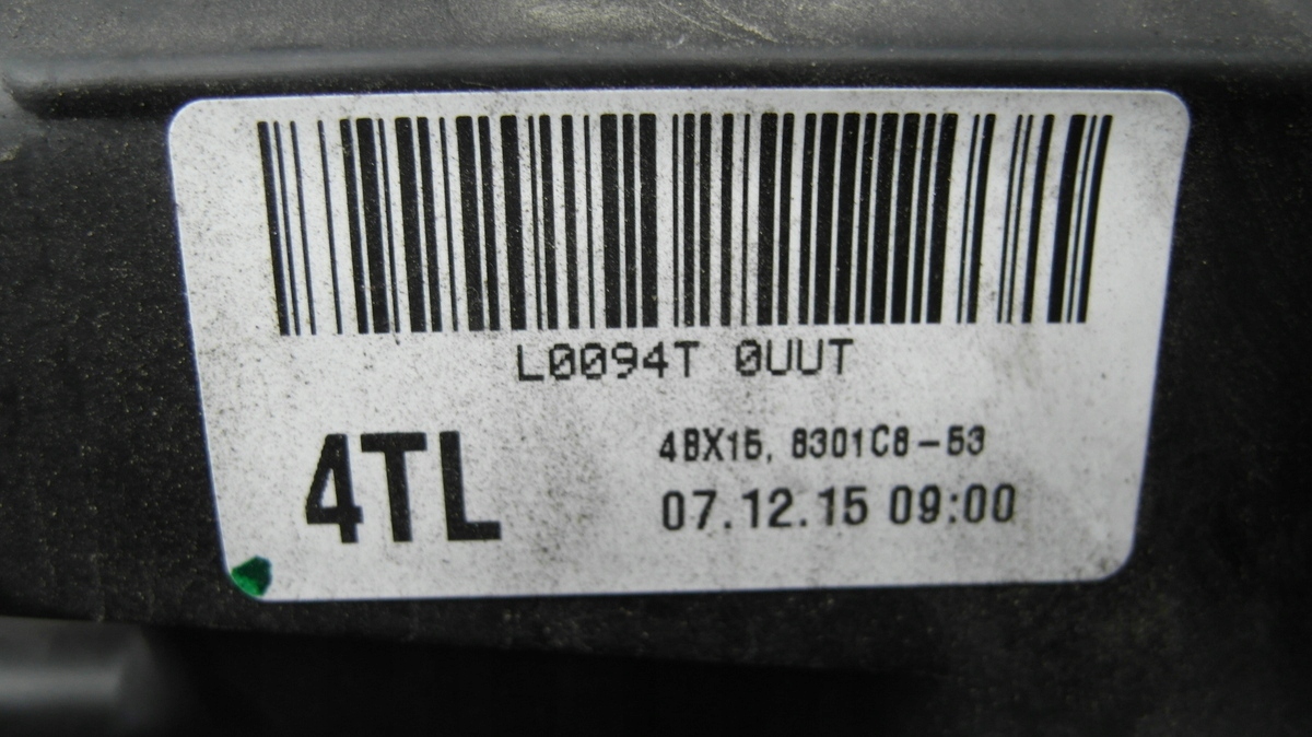 Mitsubishi Outlander 2015- Front Left Headlight image 5