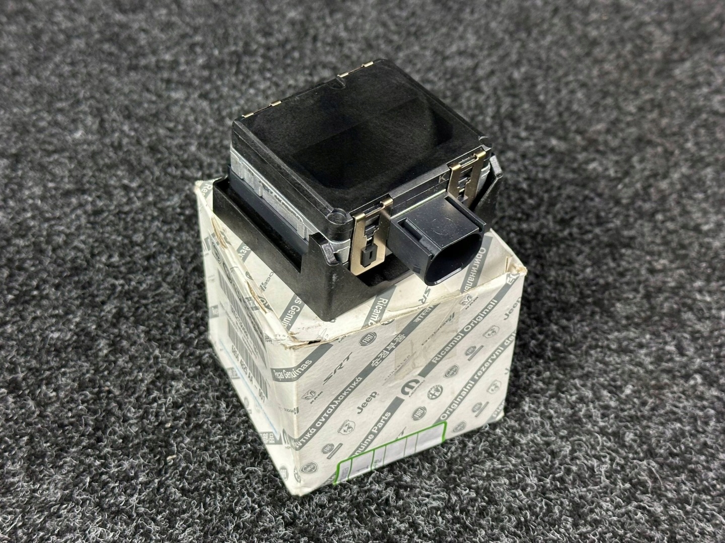 Sensor ACC Radar Fiat 500 MG ZS 020330453 image 2