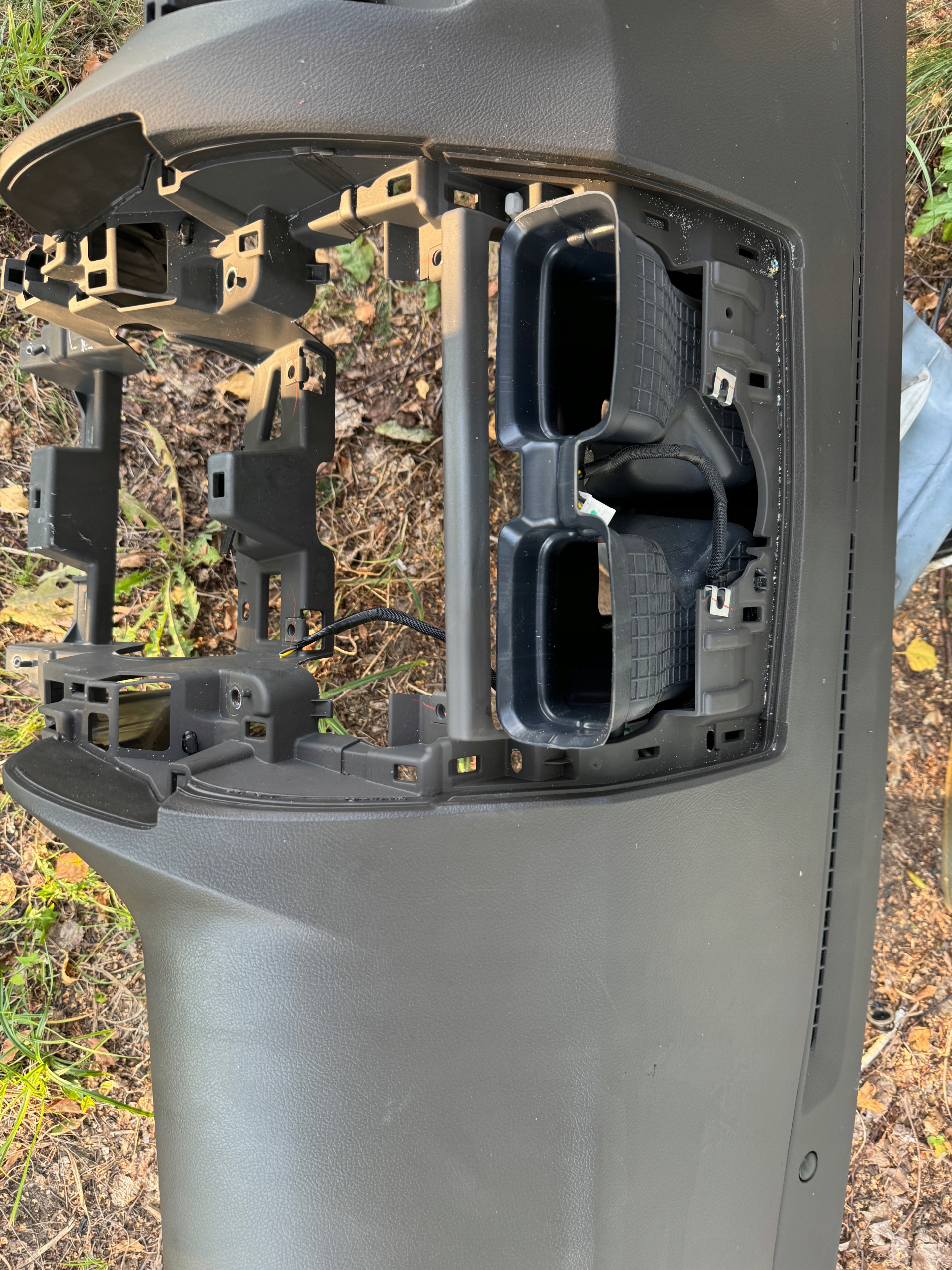 Toyota Land Cruiser J150 Armaturenbrett image 3