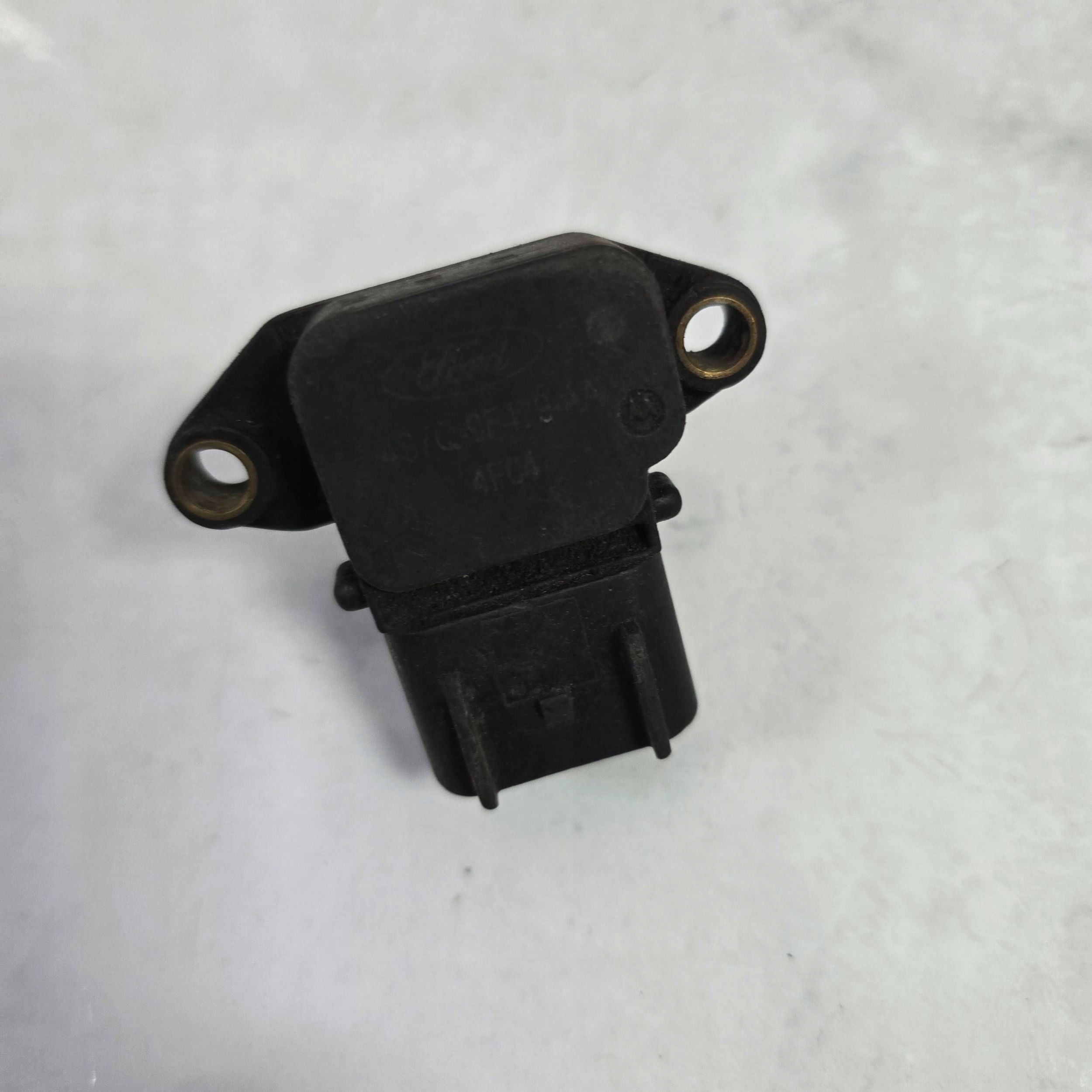 Sensor presión aire VW Golf IV 2001 4S7Q9F479AA image 2