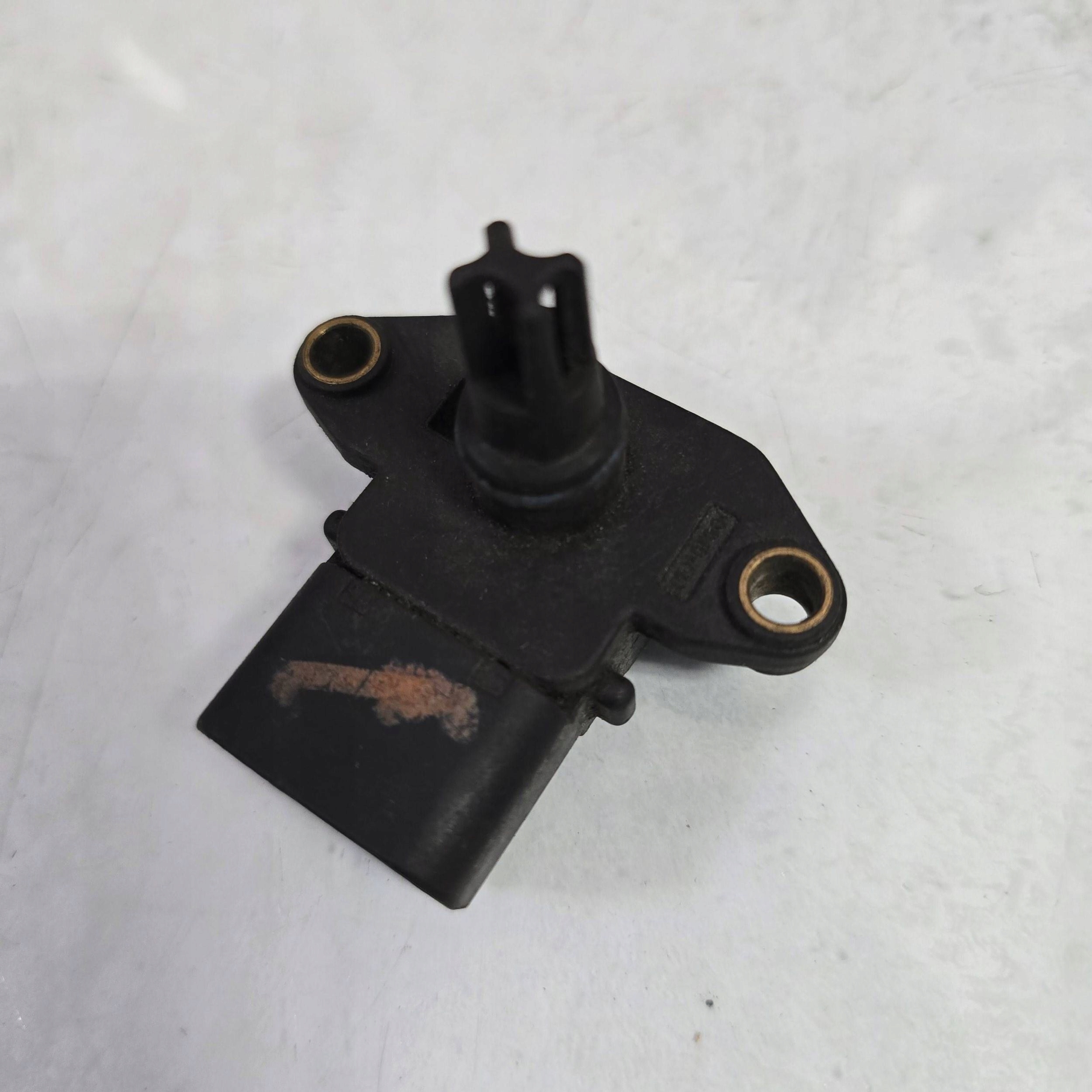 Sensor presión aire VW Golf IV 2001 4S7Q9F479AA image 3