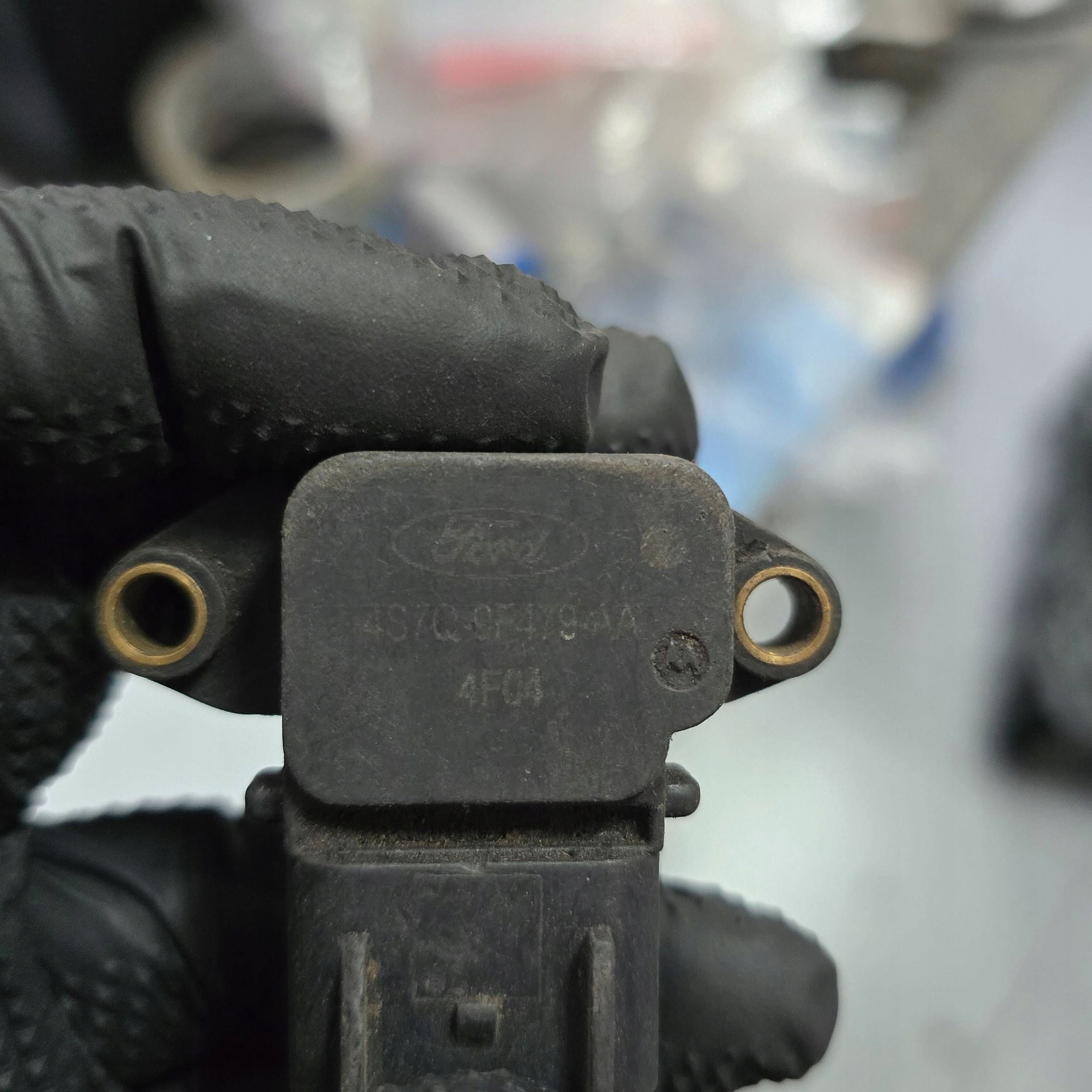 Sensor presión aire VW Golf IV 2001 4S7Q9F479AA image 4