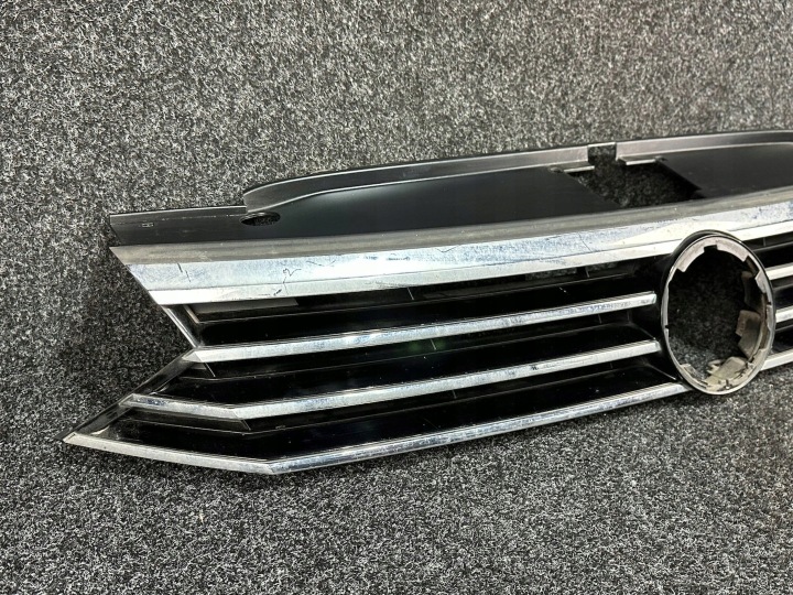 VW Passat B8 Lift Grilli Kromi 3G0853653