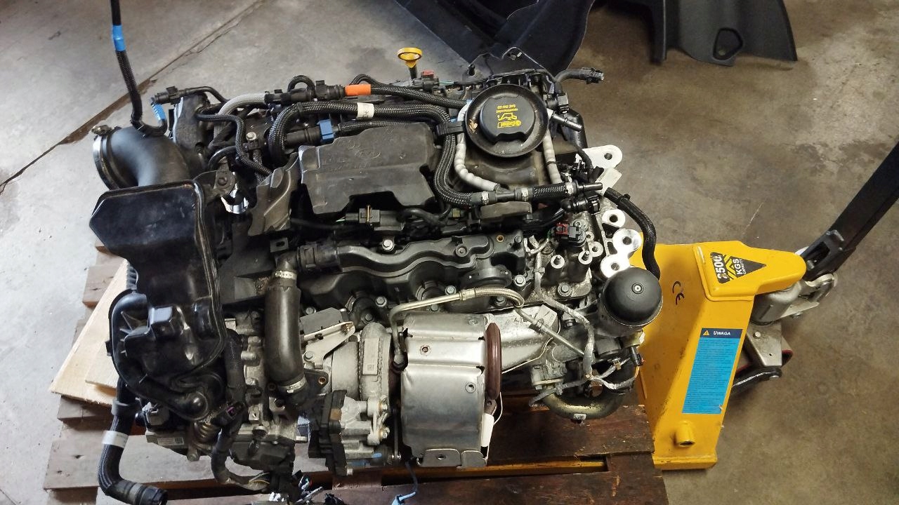 Motore completo 2.0D Land Rover Discovery Sport L550 K4D3-6006-MA
