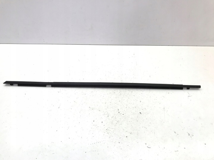 LEXUS LBX 2024 listojen pyyhkijän sulka vasen etuovi etu