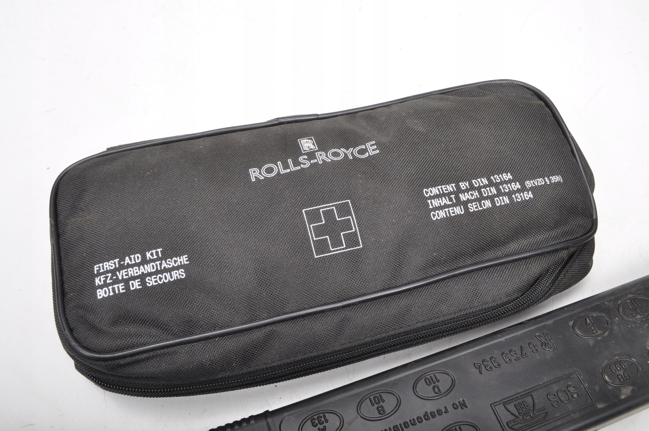 ROLLS-ROYCE WRAITH RR5 Ensiapupakkaus Kolmio 6759934