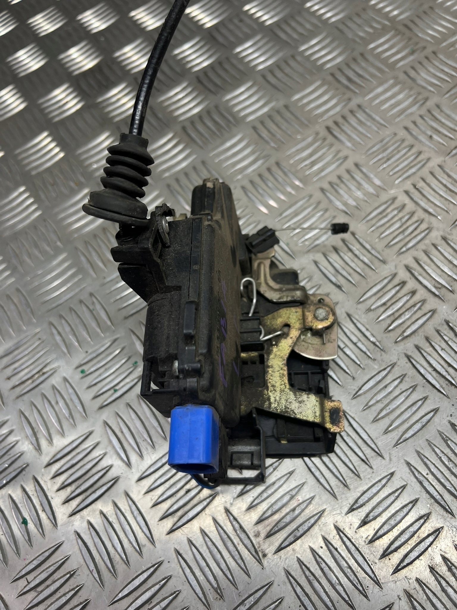 Left Front Door Lock Skoda Fabia I 3B1837015N
