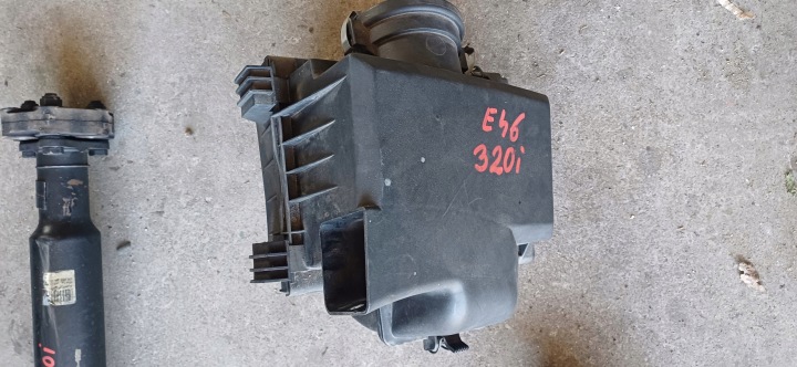 Ilmansuodattimen kotelo BMW E46 320i
