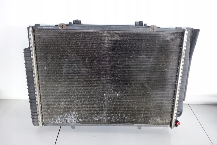 Mercedes W140 2.8 3.2 Wasserpumpe Kühler 1405002103