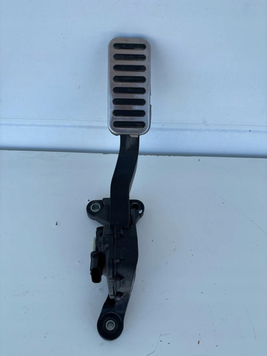 KIA NIRO II 32700-AT210 Gaspedal