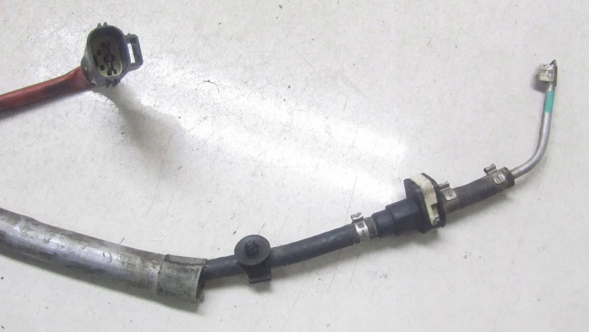 Ford Einspritzdüse BK21-9T540-AH image 5