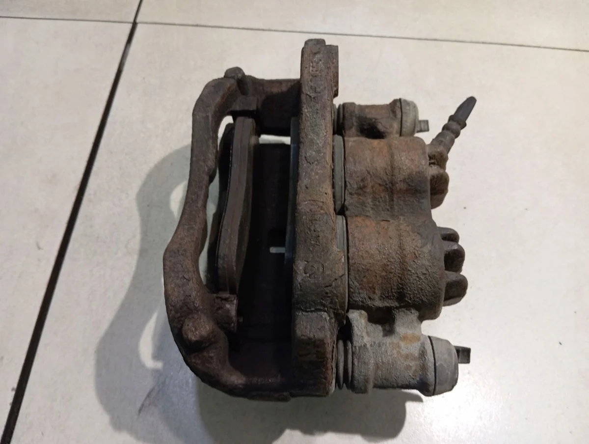 Bromsok vänster fram Opel Movano B image 7
