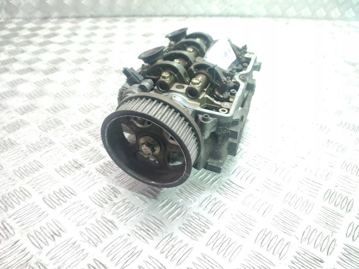 Sylinterikansi Subaru Impreza GC 2.0 T 301EK image 3