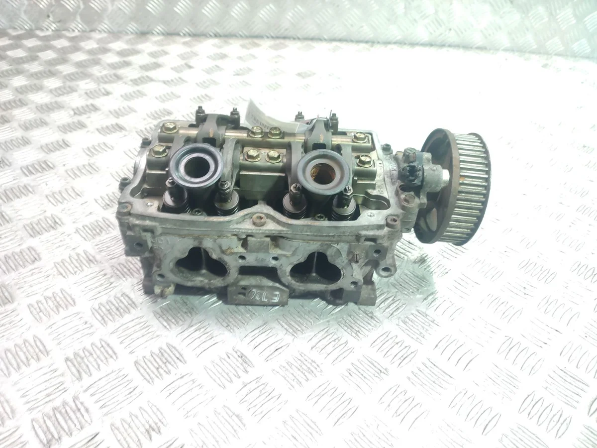 Sylinterikansi Subaru Impreza GC 2.0 T 301EK image 4