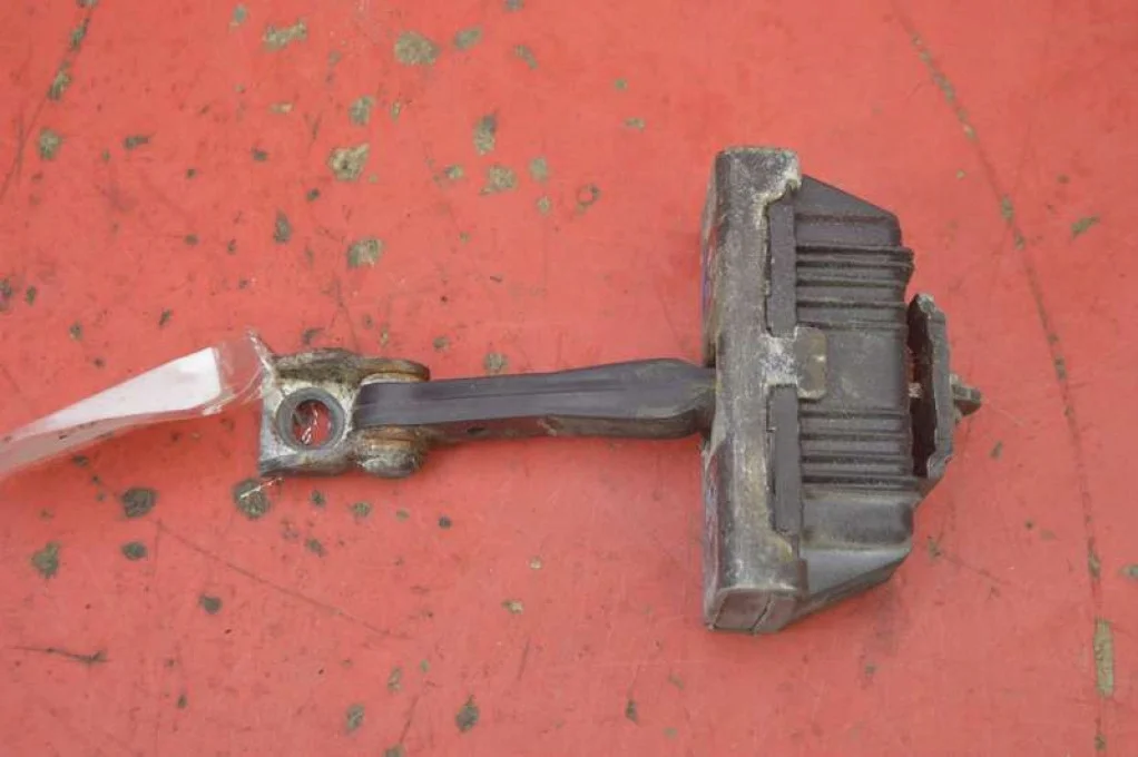 Türstopper Vorne Links BMW Z4 E85 02-05 image 5