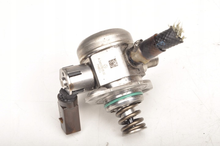 Korkeapainepolttonestepumppu Mercedes W177 2.0 A2600700500 0261520704