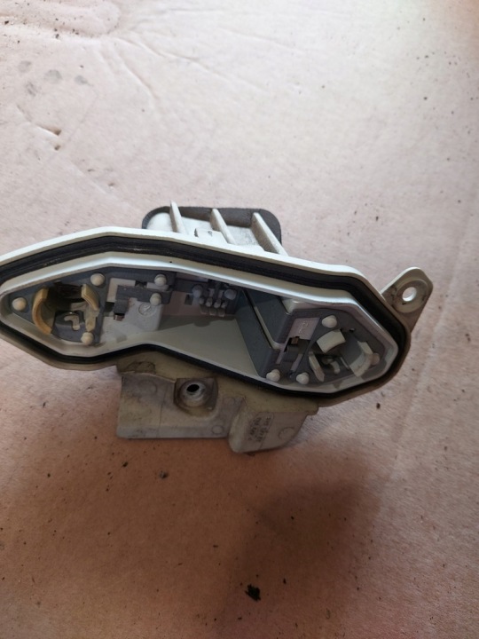 Opel Vectra C farmari takavalo oikea 443042