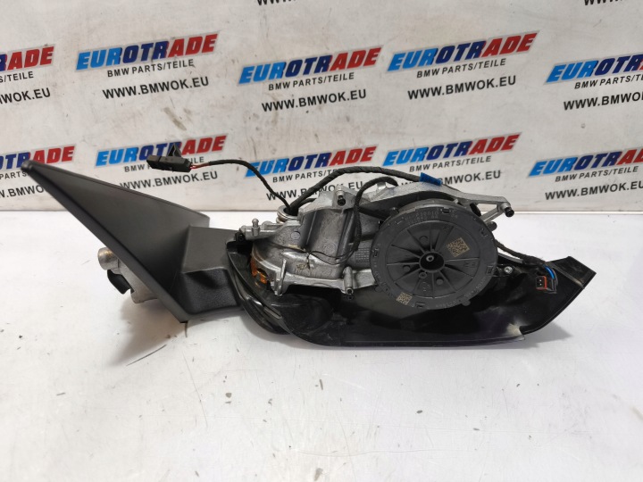 BMW G30 G31 G38 peili runko oikea 9 pin 7485156