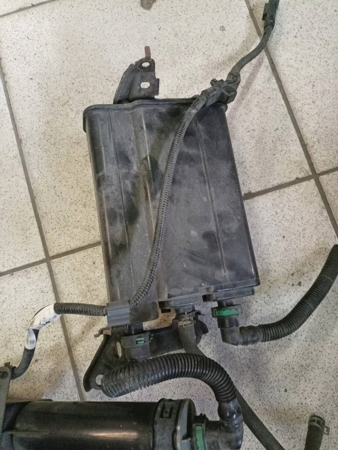 Filtre charbon Toyota Prius Plus 2015 image 6