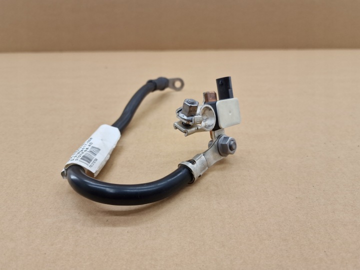 Klema pirotechniczna minusowa XC40 XC60 II V60 II S60 III XC90 II V90 S90