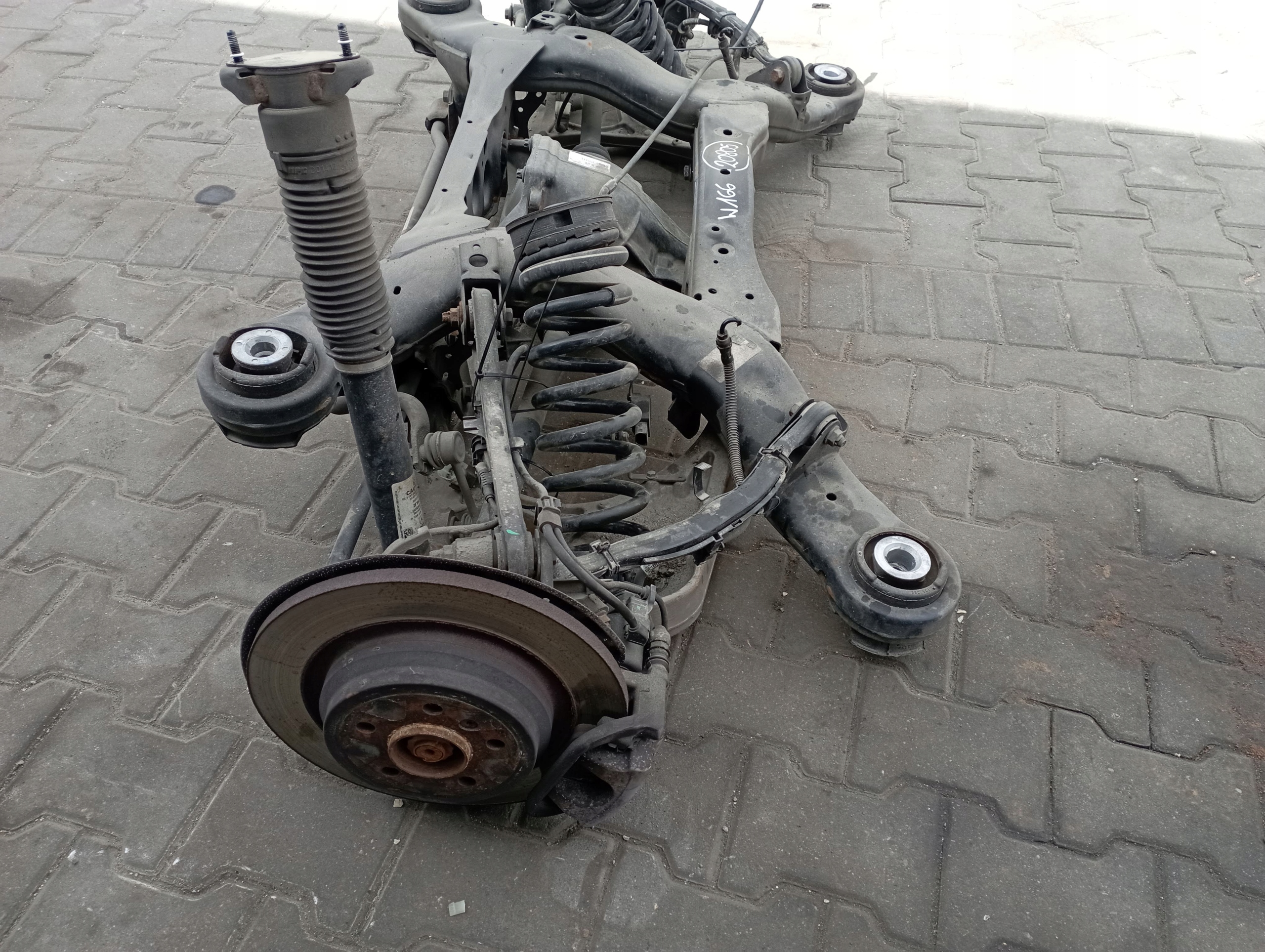 MERCEDES GLE W166 W292 3.0 CDI REAR SUSPENSION BEAM