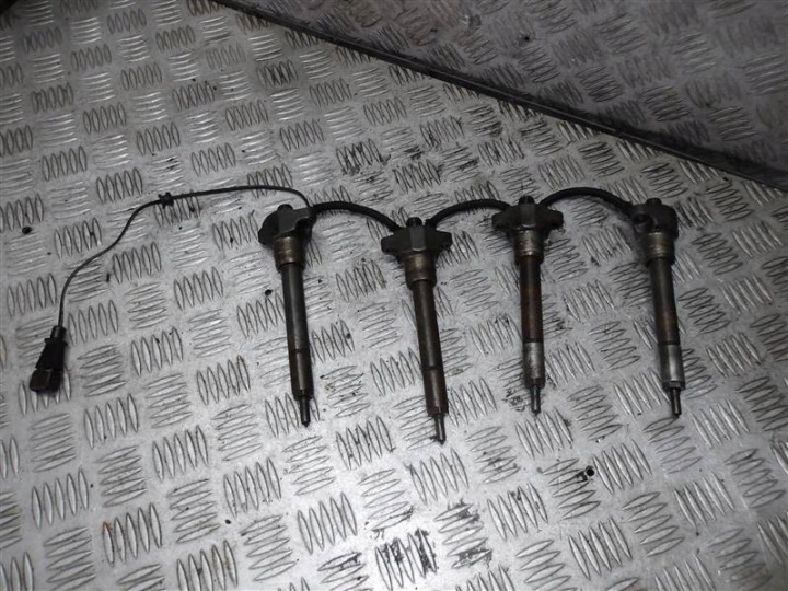 Einspritzdüsen KPL BMW E46 2.0D LIFT 0432191401