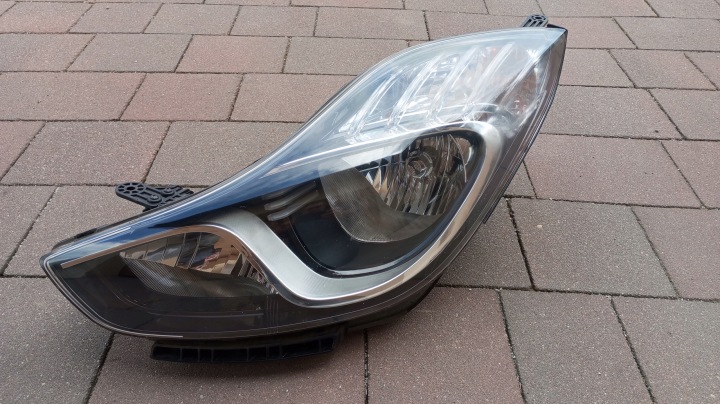 HYUNDAI IX20 2010-2015 Left Front Headlight 92101-1KXXX OEM Used