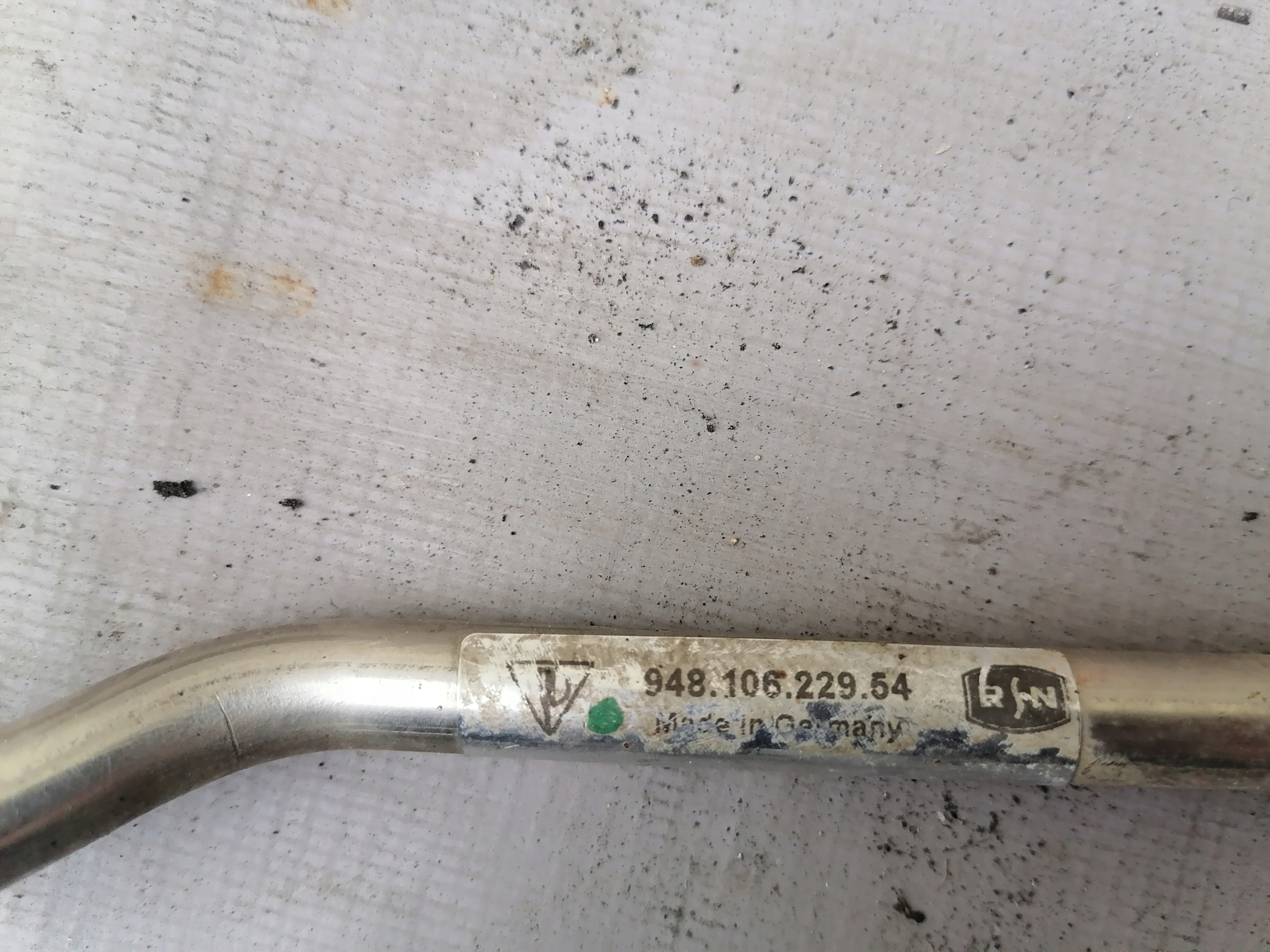 Turbolader-Schlauch Porsche Cayenne I 94810622954