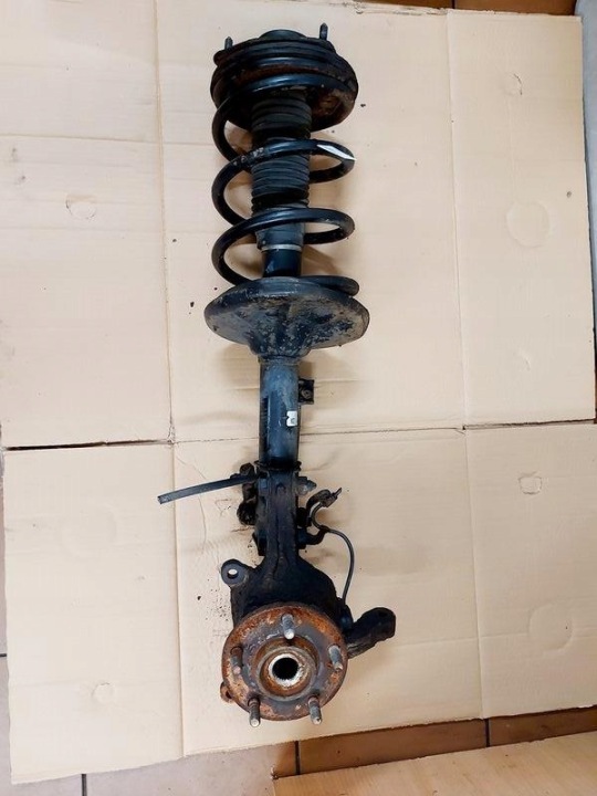 Mitsubishi Endeavor 3.8 V6 McPherson etu vasen iskunvaimennin