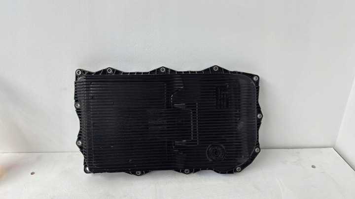 Vaihteiston suojakansi Land Range Rover Velar L560 17- Bh42-m2c924
