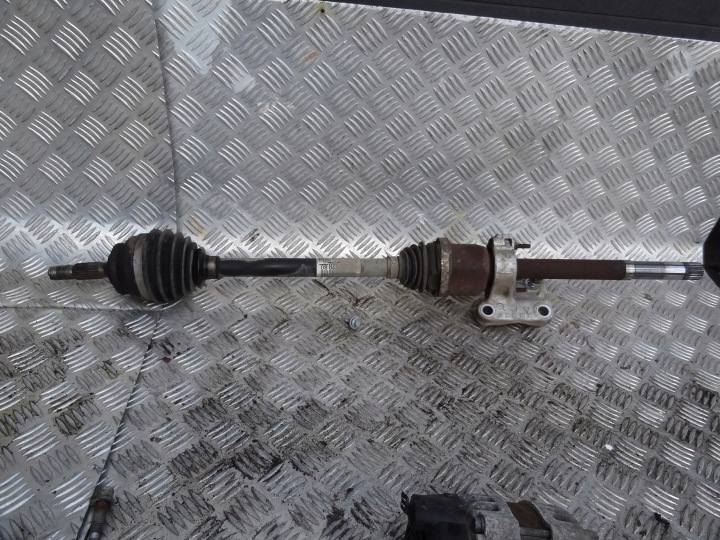 Citroen C-Elysee 2019 Lift 1,5 Blue HDi etuosa oikea 9826052880 alkuperäinen